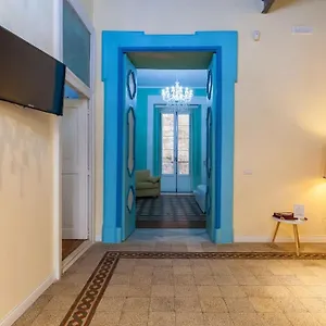 https://duomo184.hotels-amalfi.com
